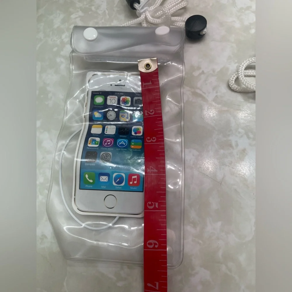 2 Dry Pro Water-Resistant Apple iPhone Case Waterproof Phone Pouch - Clear